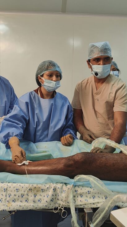 Varicose veins treatment performed by Dr. Neha Mutha, Varicose Veins Specialist in Pune using advanced laser technology.